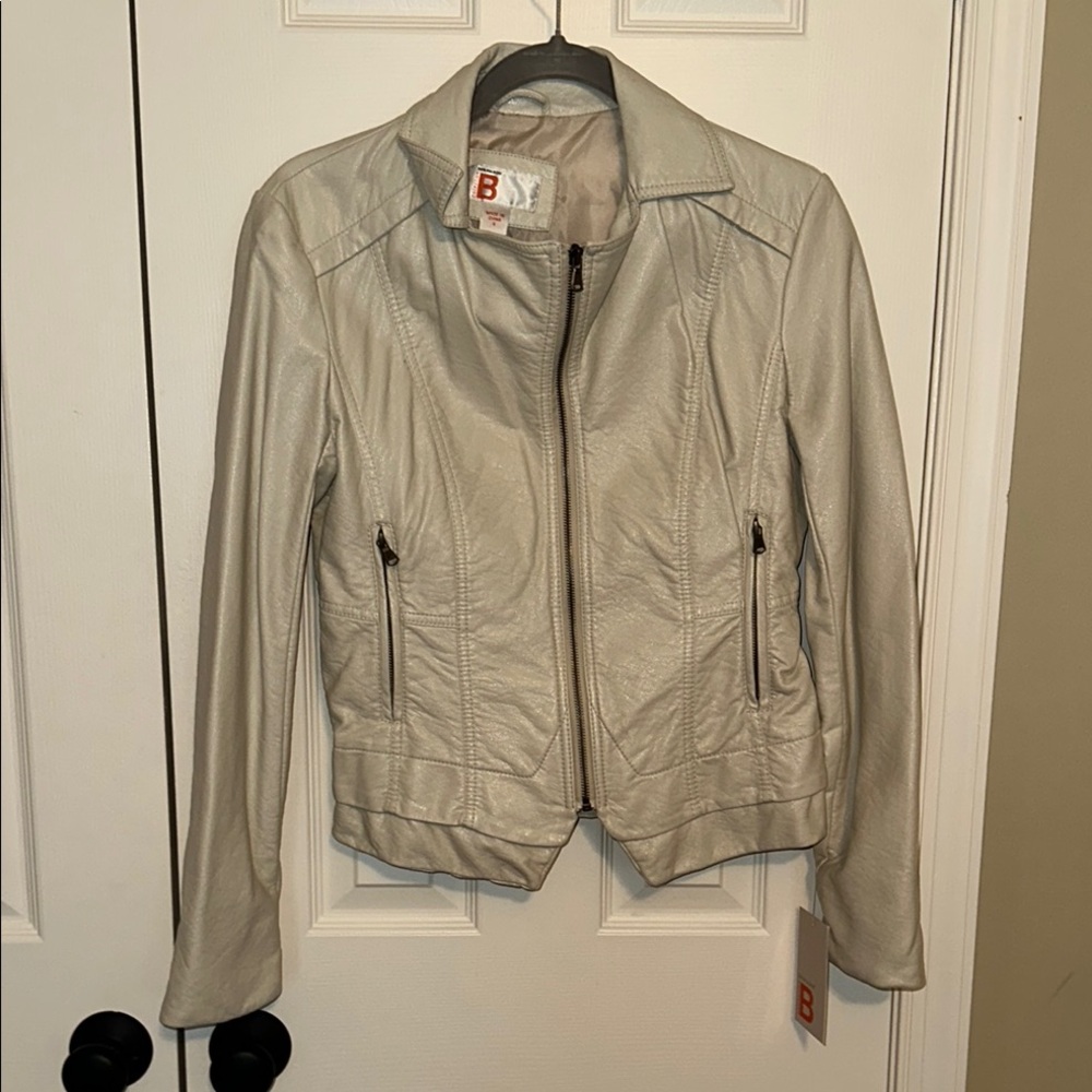 Stylish Cream Leather Jacket